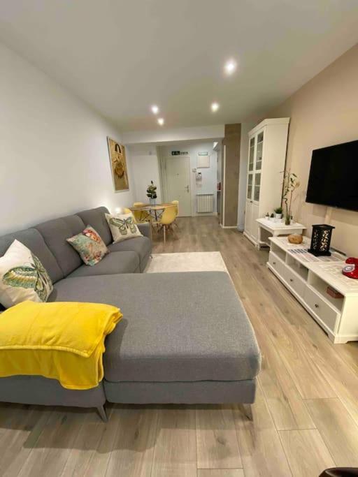Apartamento A 100Metros De La Playa De San Lorenzo Gijón Kültér fotó