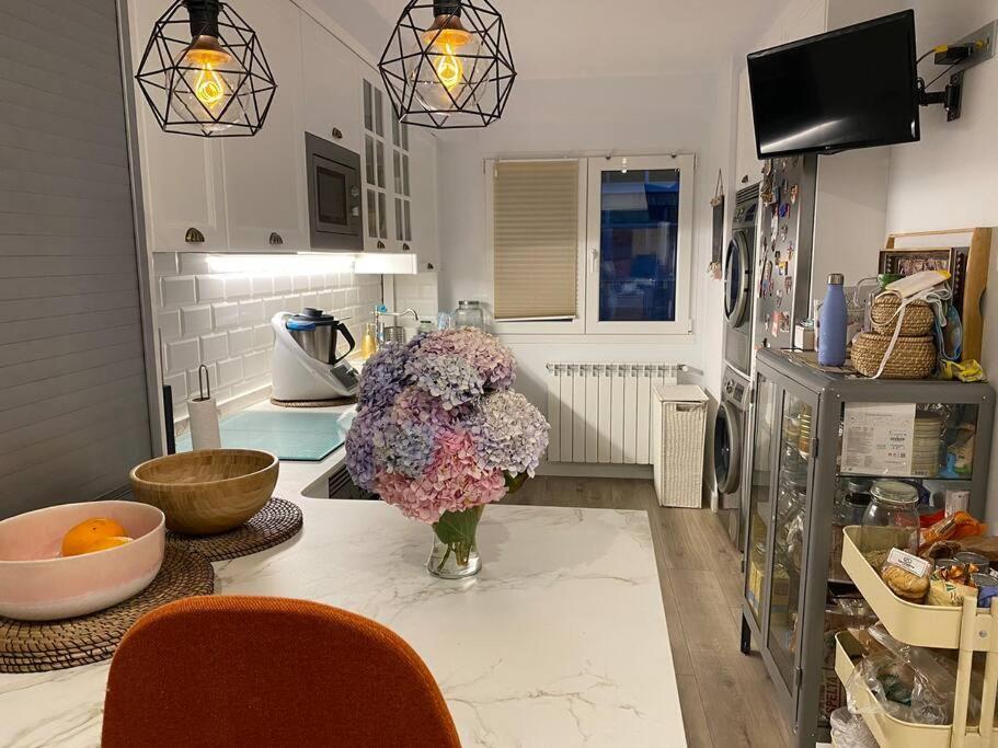 Apartamento A 100Metros De La Playa De San Lorenzo Gijón Kültér fotó