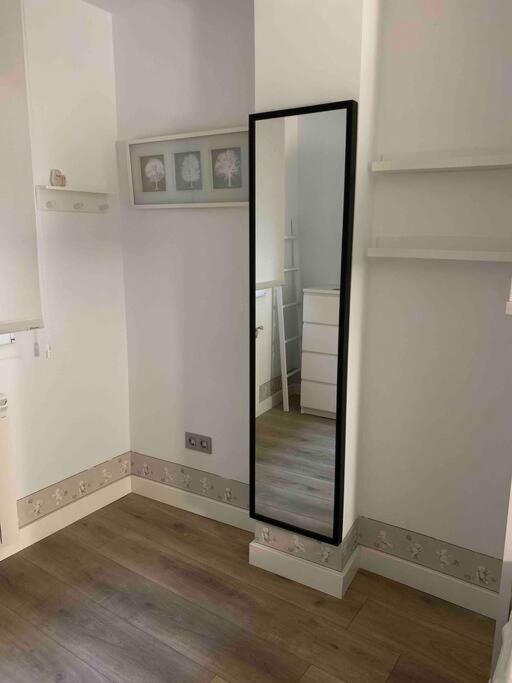 Apartamento A 100Metros De La Playa De San Lorenzo Gijón Kültér fotó