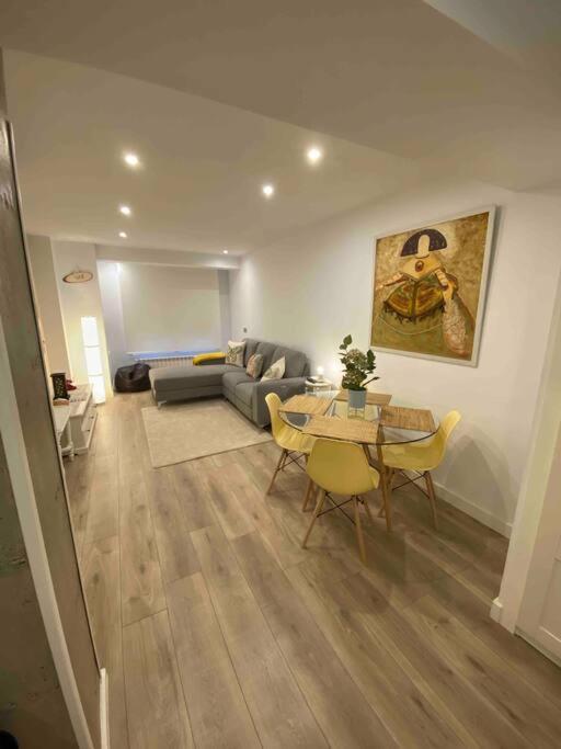 Apartamento A 100Metros De La Playa De San Lorenzo Gijón Kültér fotó